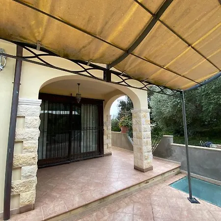 Villa Corallo Per 10 Persone Con Possibilita Di Piscina Se Disponibile *