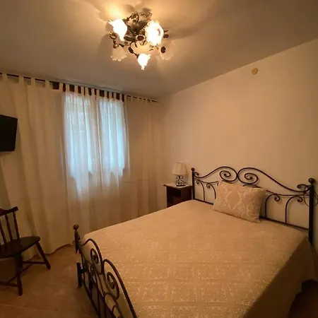 Corallo Per 10 Persone Con Possibilita Di Piscina Se Disponibile Villa *